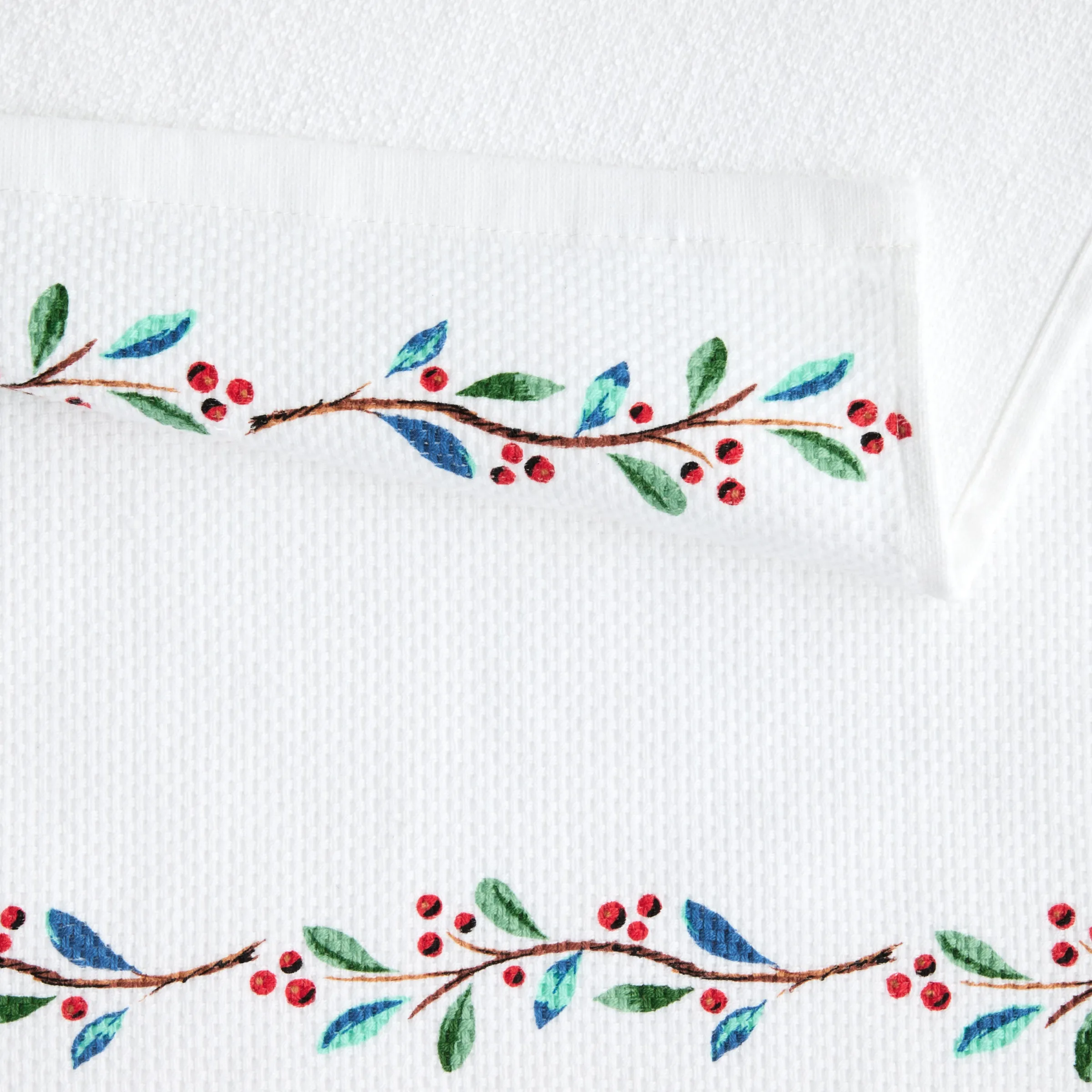 Holly Berry Christmas Tree Kitchen Towel Set|Fiesta Factory Direct Hot